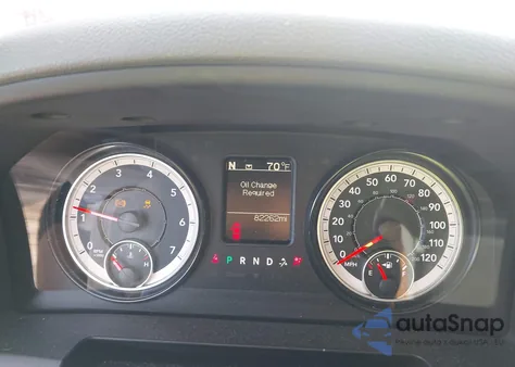 2017 Ram 1500 Express 4X4 5'7 Box из США, поврежденный, VIN 3C6RR7KT6HG605135